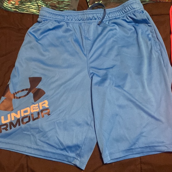 Boys under Armour shorts bundle. - Picture 2 of 9